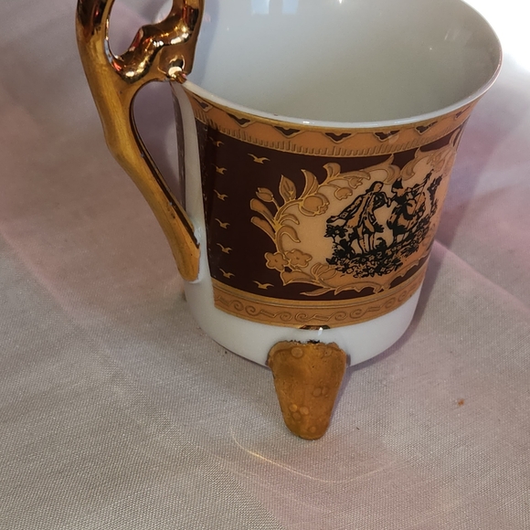 24Kt Gold Trim Footed Demi Tasse and Saucer - Picture 5 of 11
